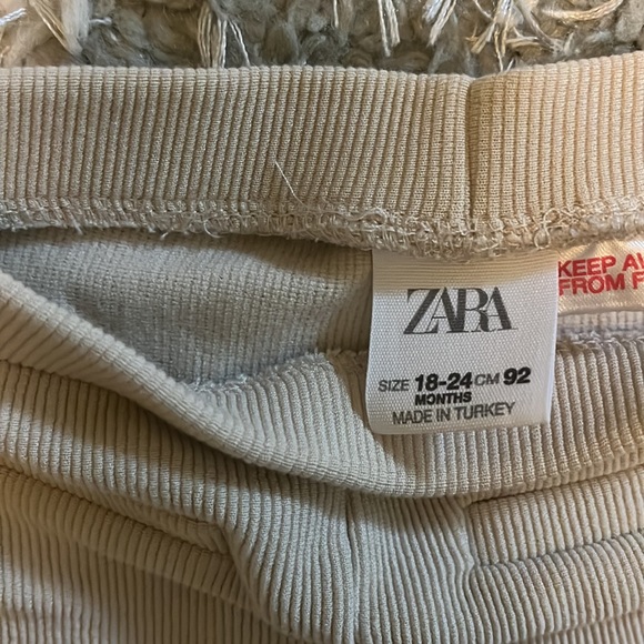 Zara Baby Flared Ottoman Pants in Light Beige - Picture 2 of 5